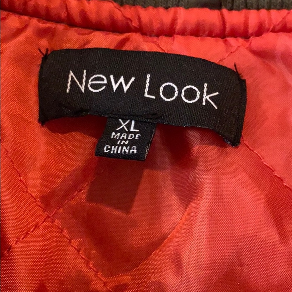 Bomber Jacket - Picture 3 of 4